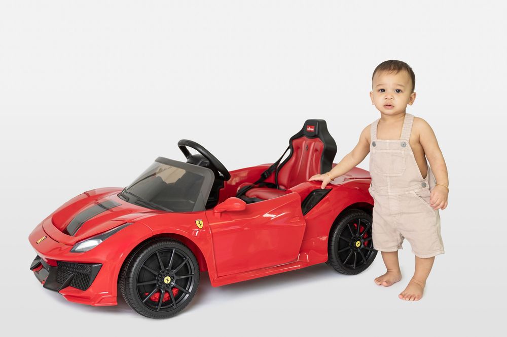 A red ride-on toy car collection showing multiple angles and a child demonstrating its use.