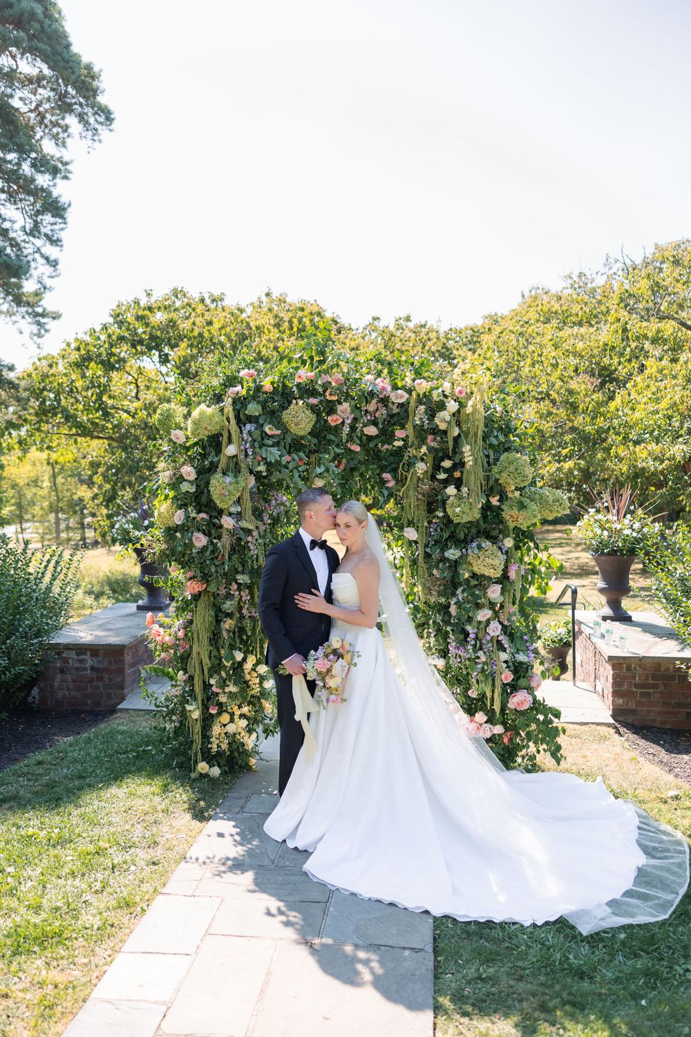 wedding photography | cincinnati wedding photographer | cincinnati engagement photography | documentary wedding photography | true-to-color
