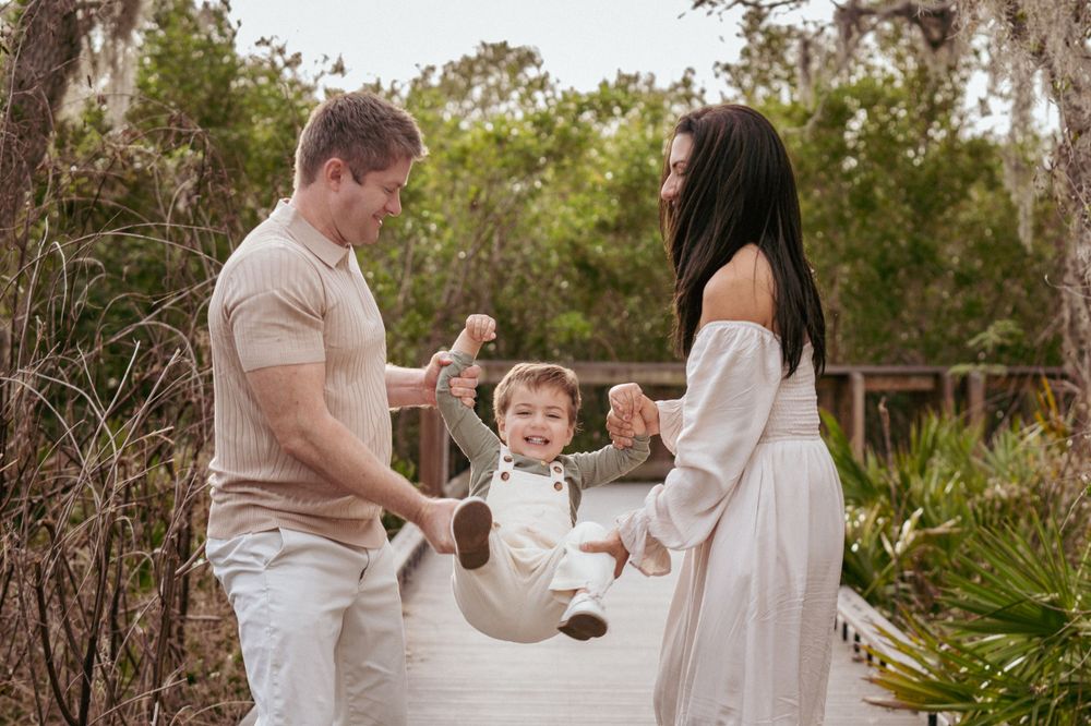 Family Park-photo session-BE Jazy Photography-St Pete-Clearwater Photographer-Family photographer-Boca Ciega Millennium Park-family photos