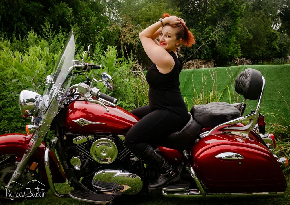 Rainbow Boudoir is an inclusive boudoir photography studio in Lockport, NY, serving Buffalo and Western New York. We create empowering boudo