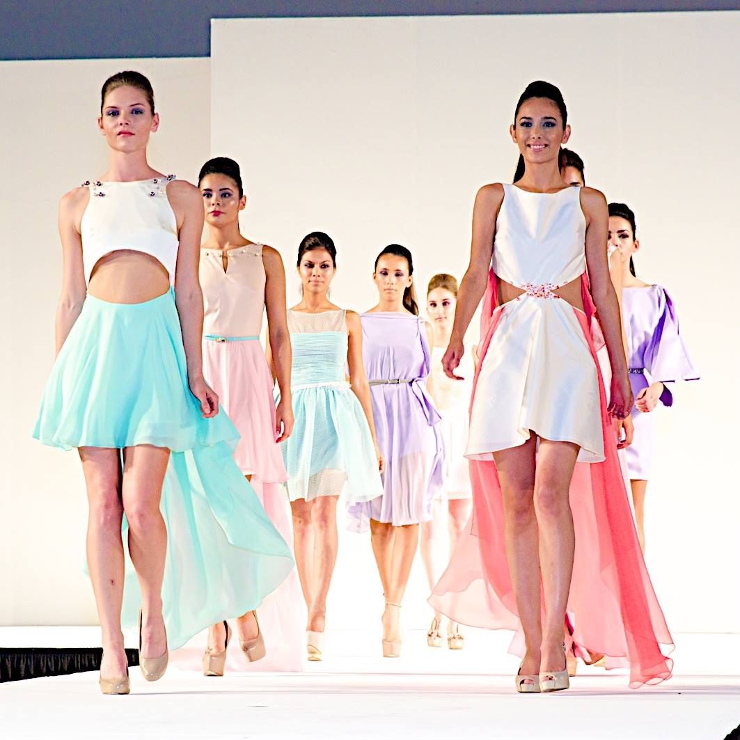 It's raining beautiful models at the Dallas World Trade Center.