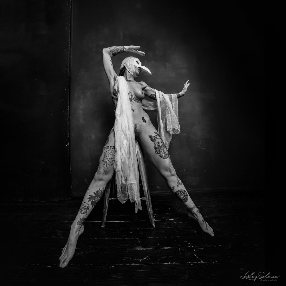 ©LesleySolam