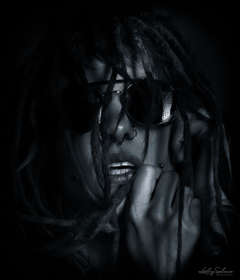 ©LesleySolam