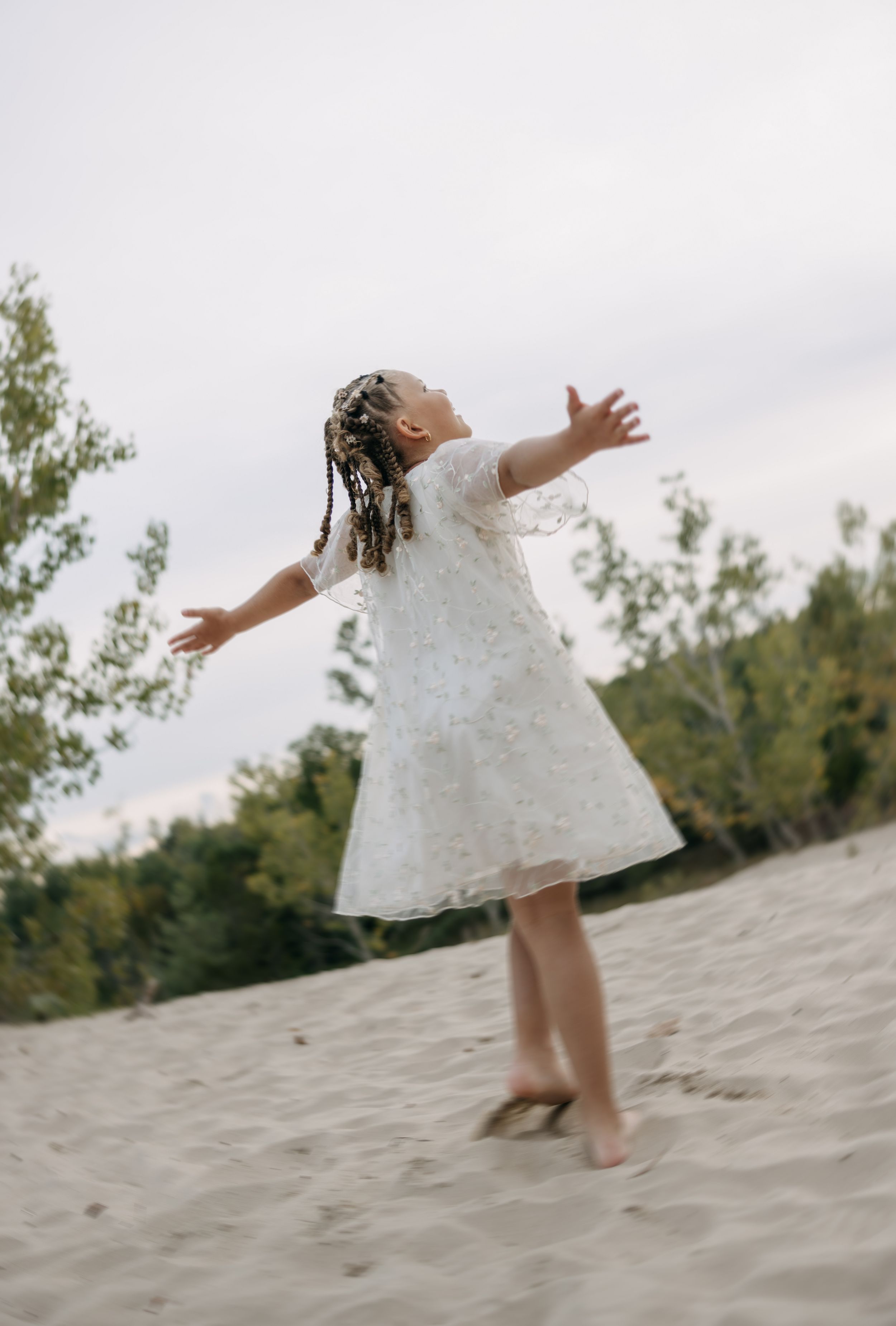 Family Photographer, Photographer Near Me, Prince Edward County, Ontario Canada, Travel Photographer, Family of four, Beach Session