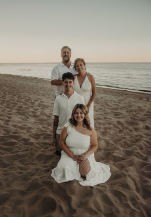 Family Photographer | Creative Art By Bree LLC