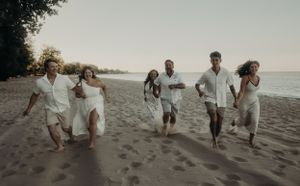 Family Photographer | Creative Art By Bree LLC