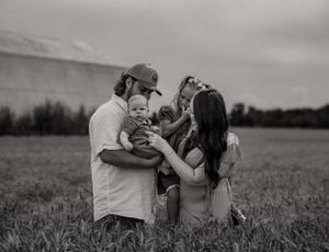 Family Photographer | Creative Art By Bree LLC