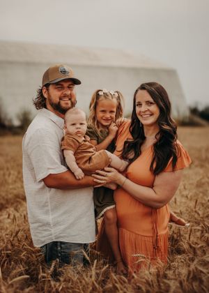 Family Photographer | Creative Art By Bree LLC