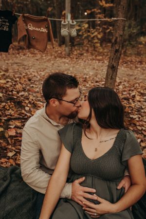 Michigan Maternity Photographer | Creative Art By Bree LLC