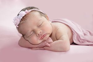 posed newborn photography