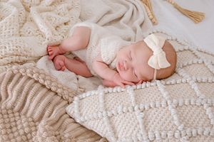 lifestyle newborn session