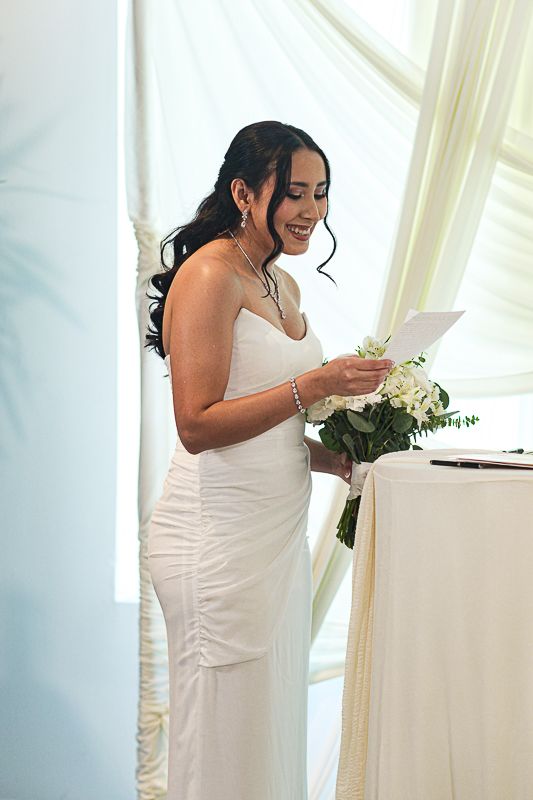 wedding-photographer-photography-detroit-rochester-michigan-ann-arbor-coldwater-marshall-saint-clair-shores-novi-west-bloomfield-1056