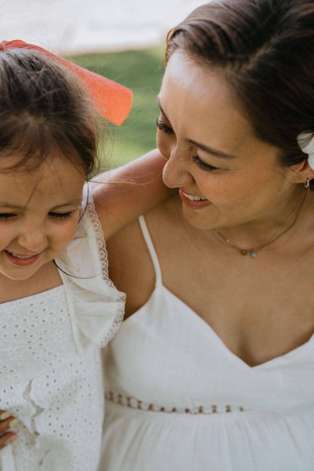 Luxury family photography session at The Apurva Kempinski Bali resort.
