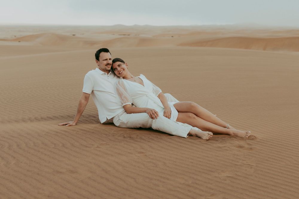 Destination photoshoots, engagements, family photoshoots, in the Dunes near Swakopmund, Namibia. For travelers.