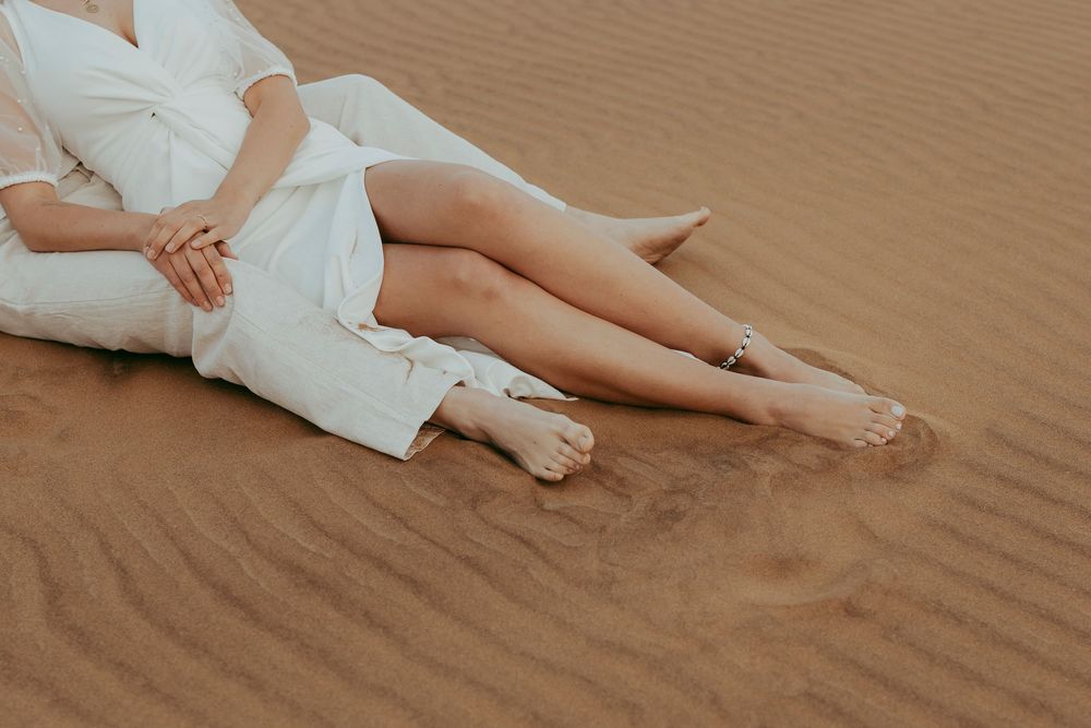 Destination photoshoots, engagements, family photoshoots, in the Dunes near Swakopmund, Namibia. For travelers.