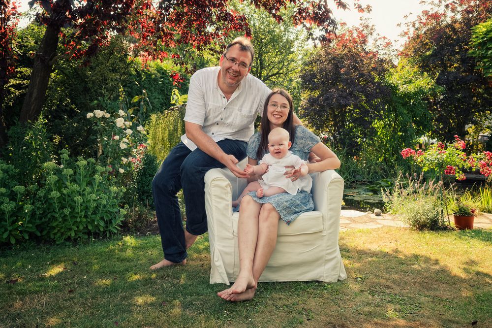 Natürliches Familienglück beim Shooting im Freien – Region Bamberg – Lichtkapsel Fotografie