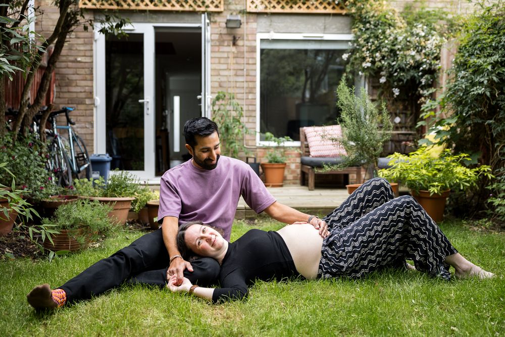 pregnancy photos in the back garden hackney