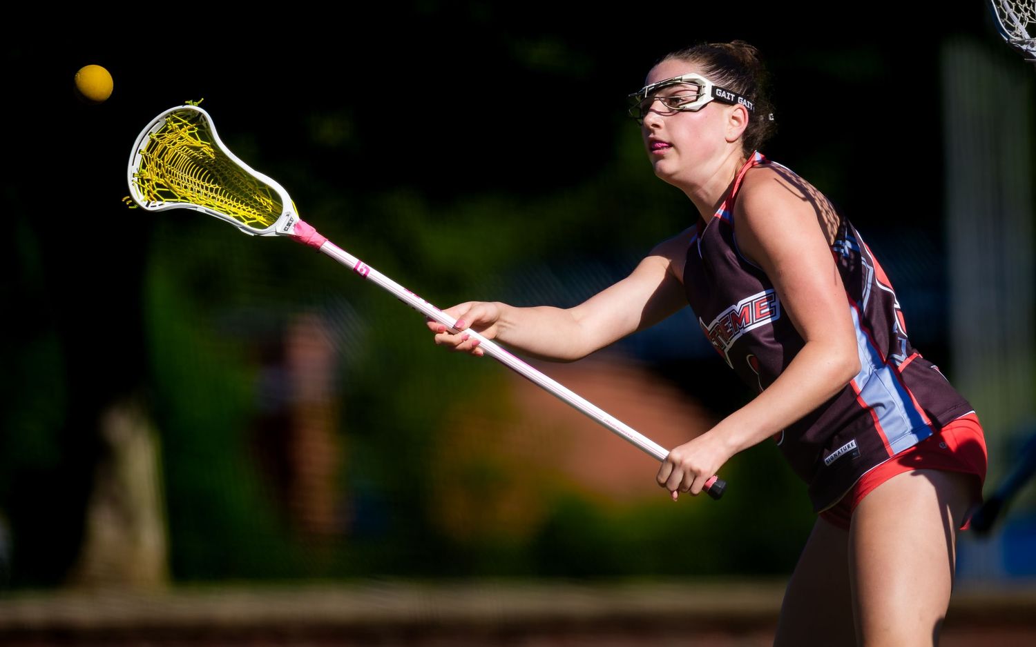 Xtreme club girls lacrosse player cradling the ball at Summer Genesis, by Deanna Fox, SportsFox Photography based in Hershey PA