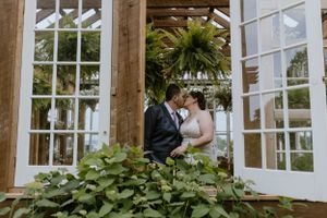 The Greenhouse on Strawberry Lane, Annapolis Valley, Nova Scotia, Elopement, Intimate Wedding, Halifax Photographer