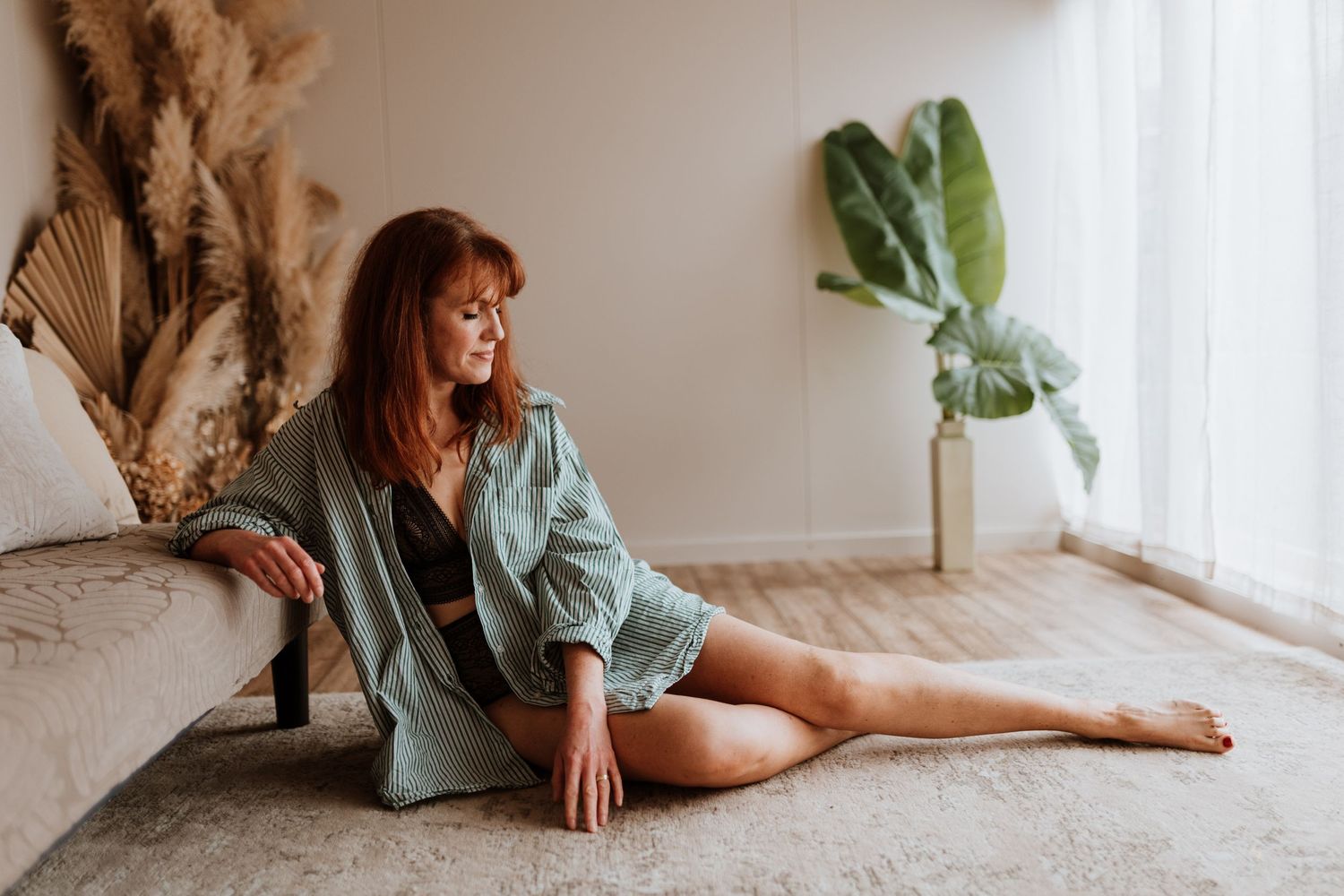 warm comfortable and private photography studio for females