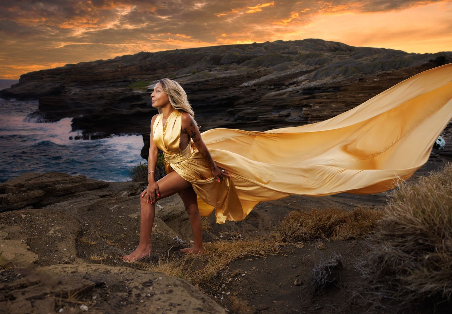 Flying dress photographer
Flying dress Oahu Hawaii
Flying dress photoshoot 
Beach photoshoot 
Photographer Oahu Hawaii
Flying dress beach
