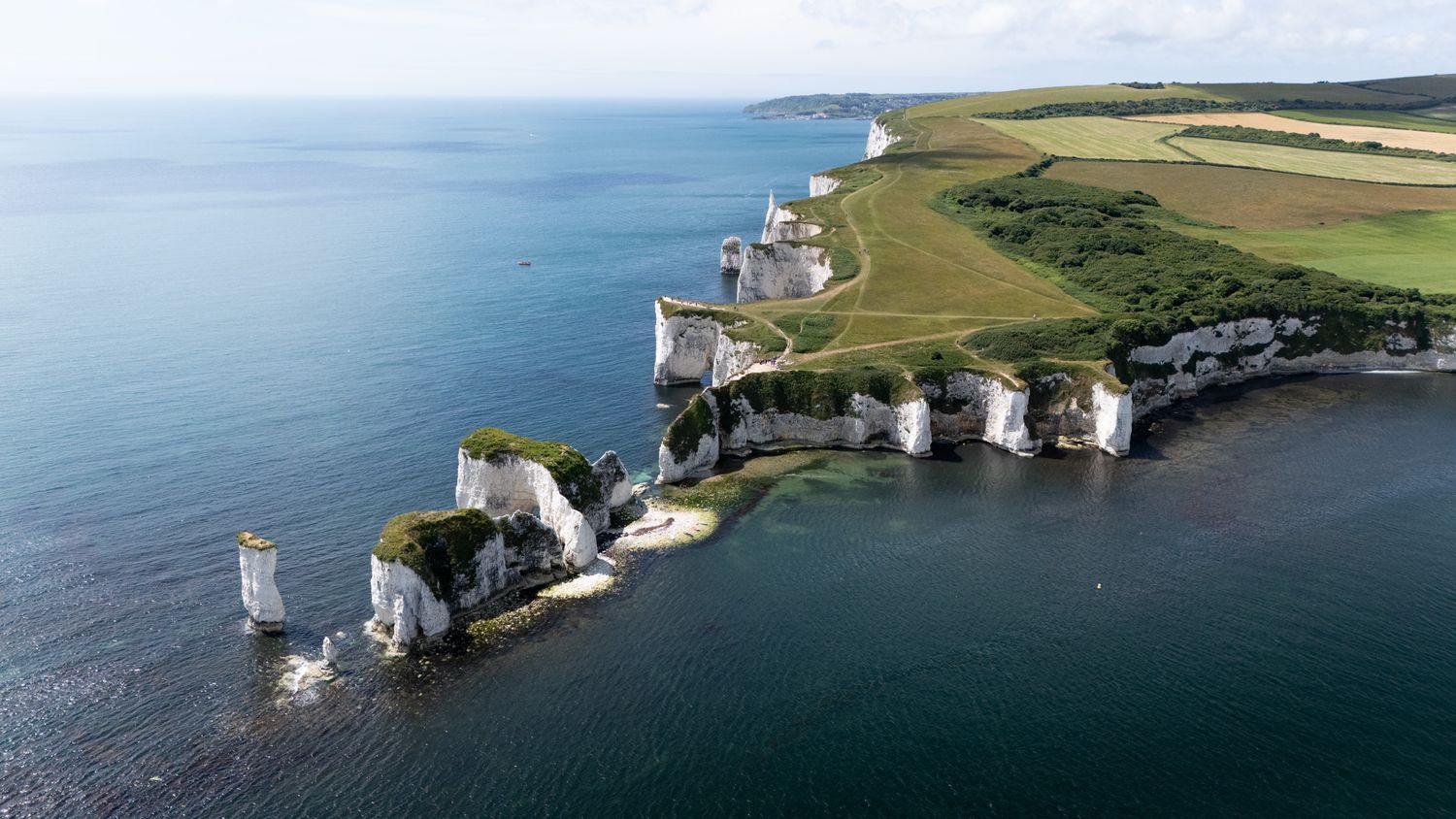 old harry rocks vue du ciel drone sur la jurassic coast en angleterre