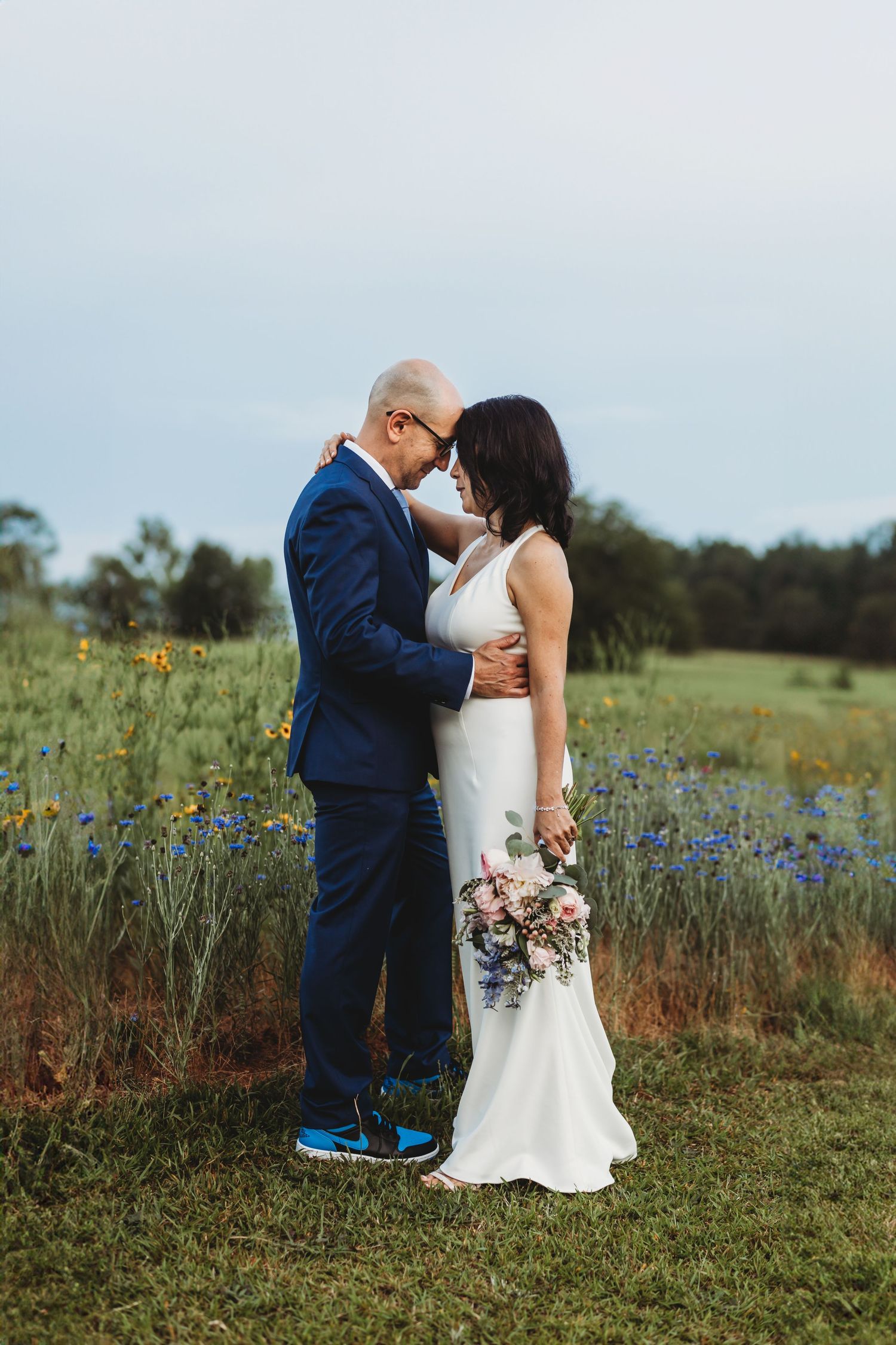 Wildflower wedding couples portraits at Sanctuaire Atelier.