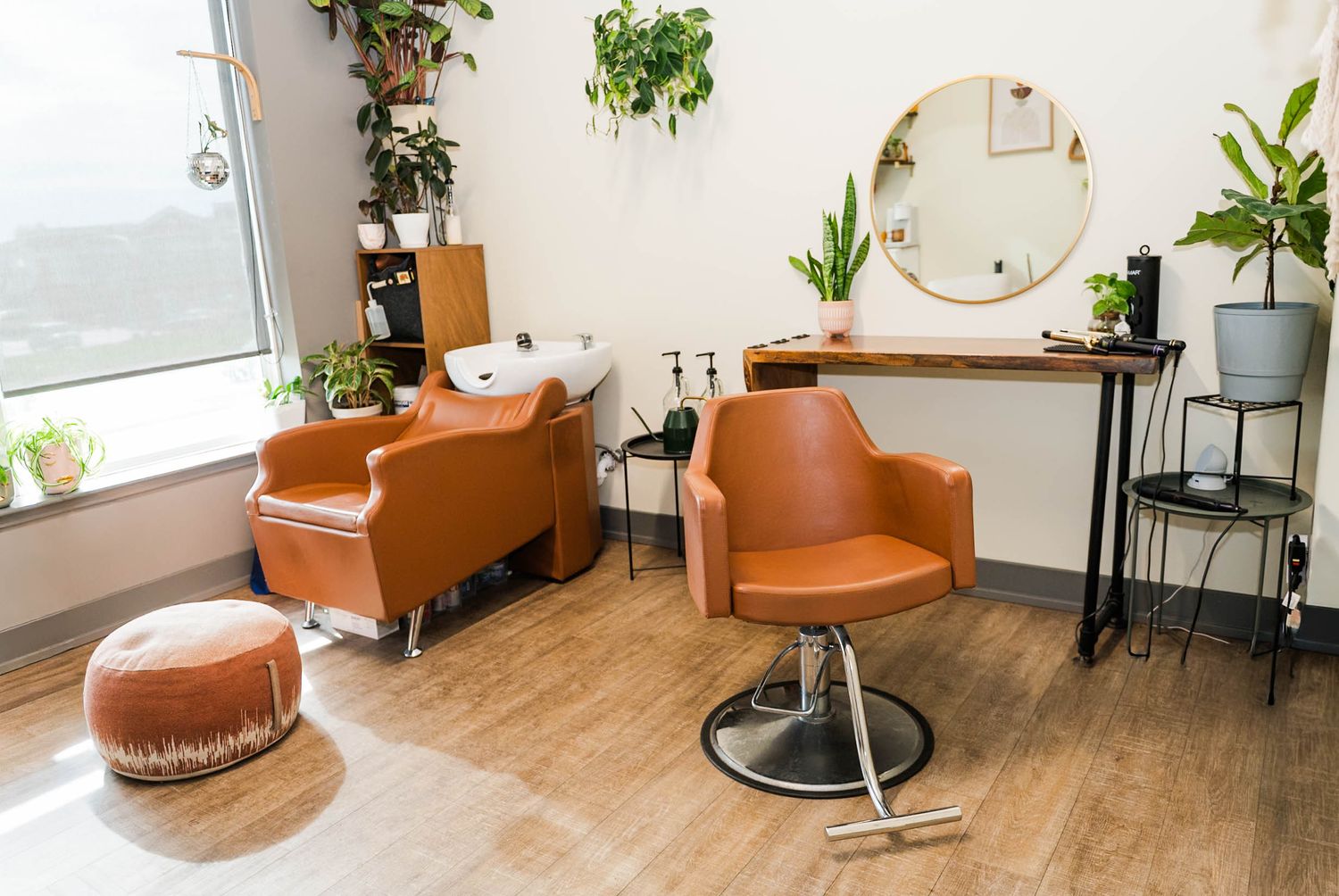Studio salon interior during a salon branding photography session by Julie Loy Photography in Bloomington, Illinois
