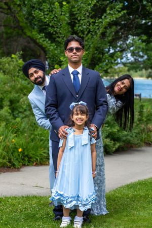 #kamloopsphotographer #kamloopsbc #kamloopsmoms #kamloopsdogs #kamloopslife #familyphotography #petphotography #gradphotos #allmemoriesphoto