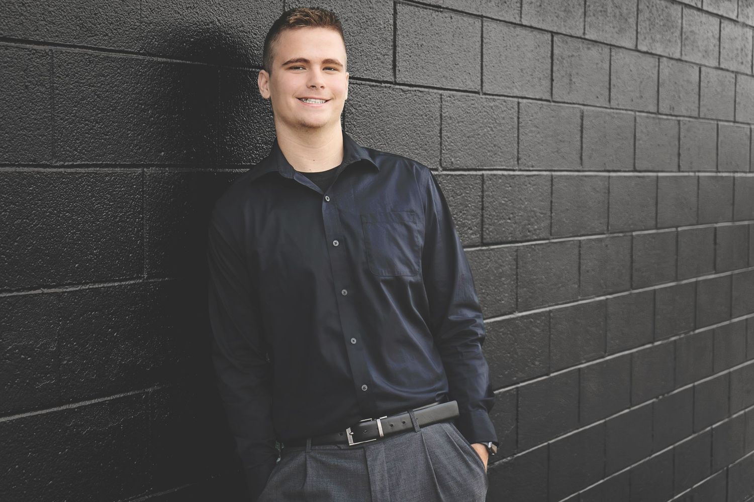 southeast-ks-senior-portrait-outdoor