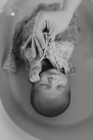 bébé qui dort séance photo thalasso bain yvelines