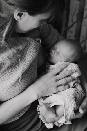 allaitement d'un bébé séance photo yvelines