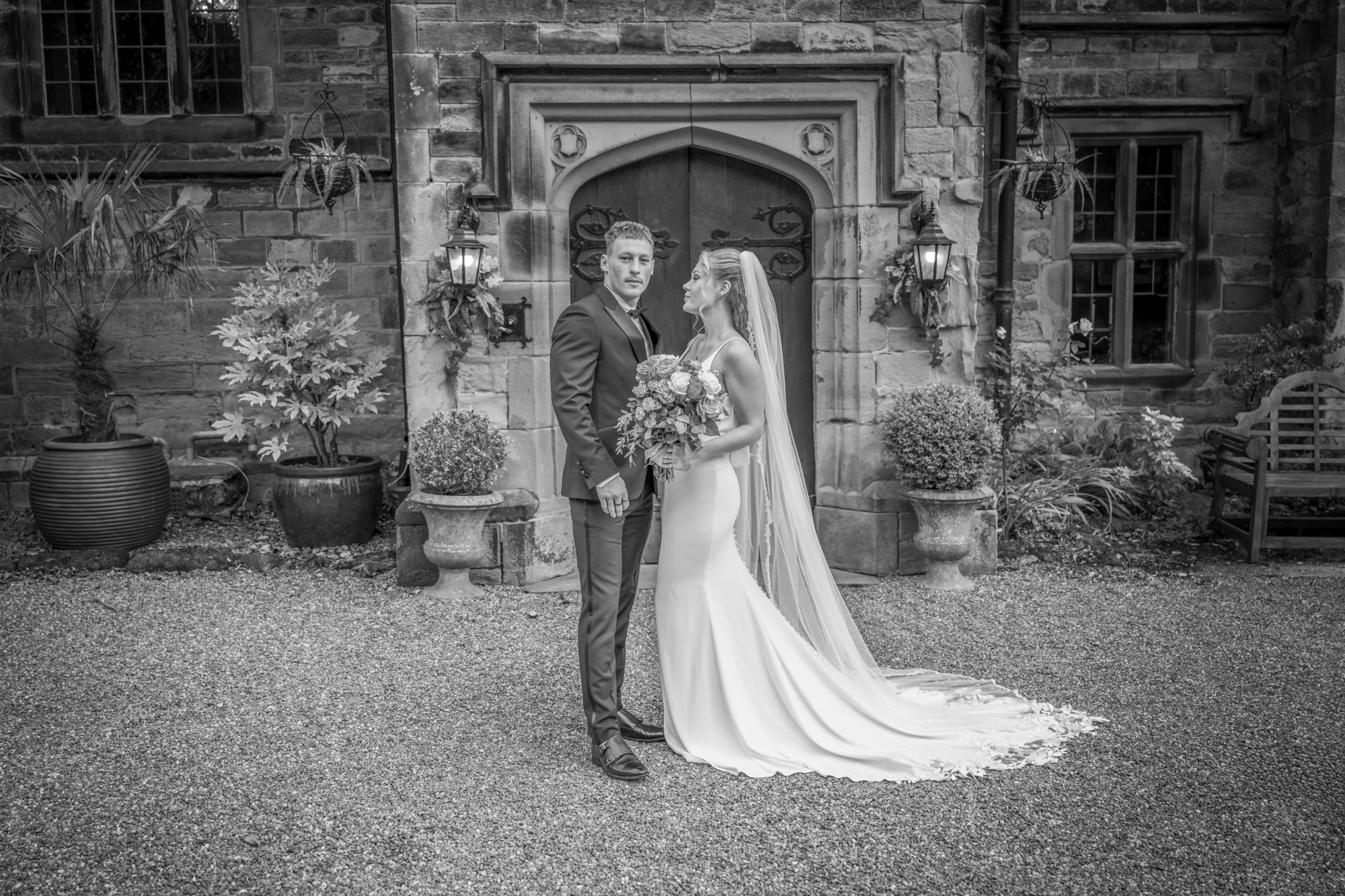 Hodroyd Hall Wedding Venue Barnsley South Yorkshire Wakefield Leeds West Yorkshire Recommended Wedding Photographer Champagne Shutter Photo