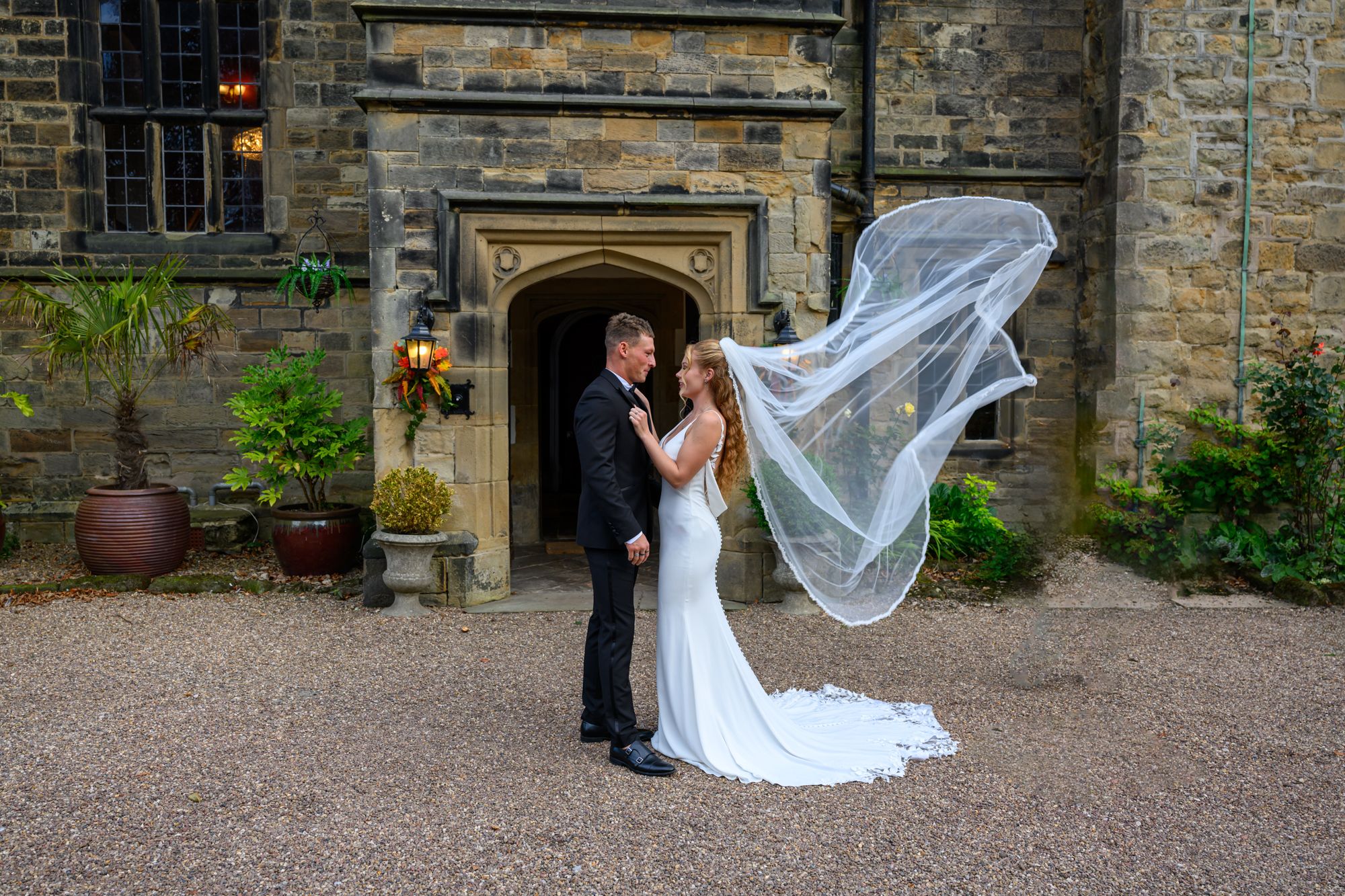 Hodroyd Hall Wedding Venue Barnsley South Yorkshire Wakefield Leeds West Yorkshire Recommended Wedding Photographer Champagne Shutter Photo