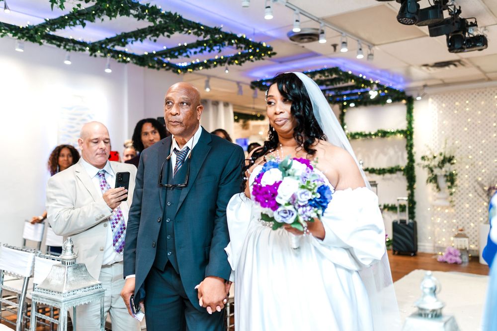 Luxury Wedding Photography and Videography in Hamilton, Toronto, GTA & across Canada. Best Wedding Photographers Toronto