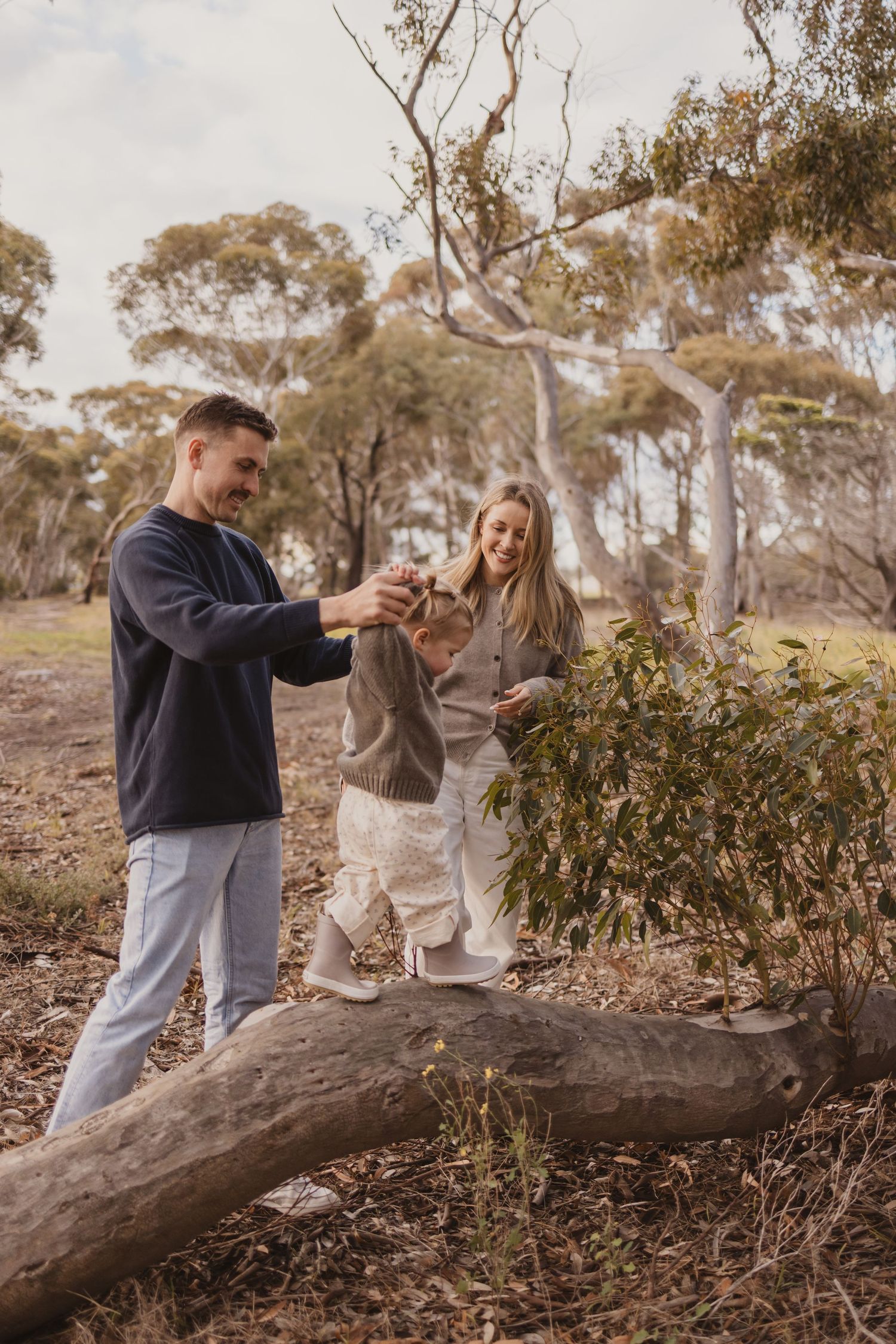 Geelong Lara Torquay Ocean Grove Barwon Heads newborn maternity pregnancy family motherhood couples photographer photography photoshoot