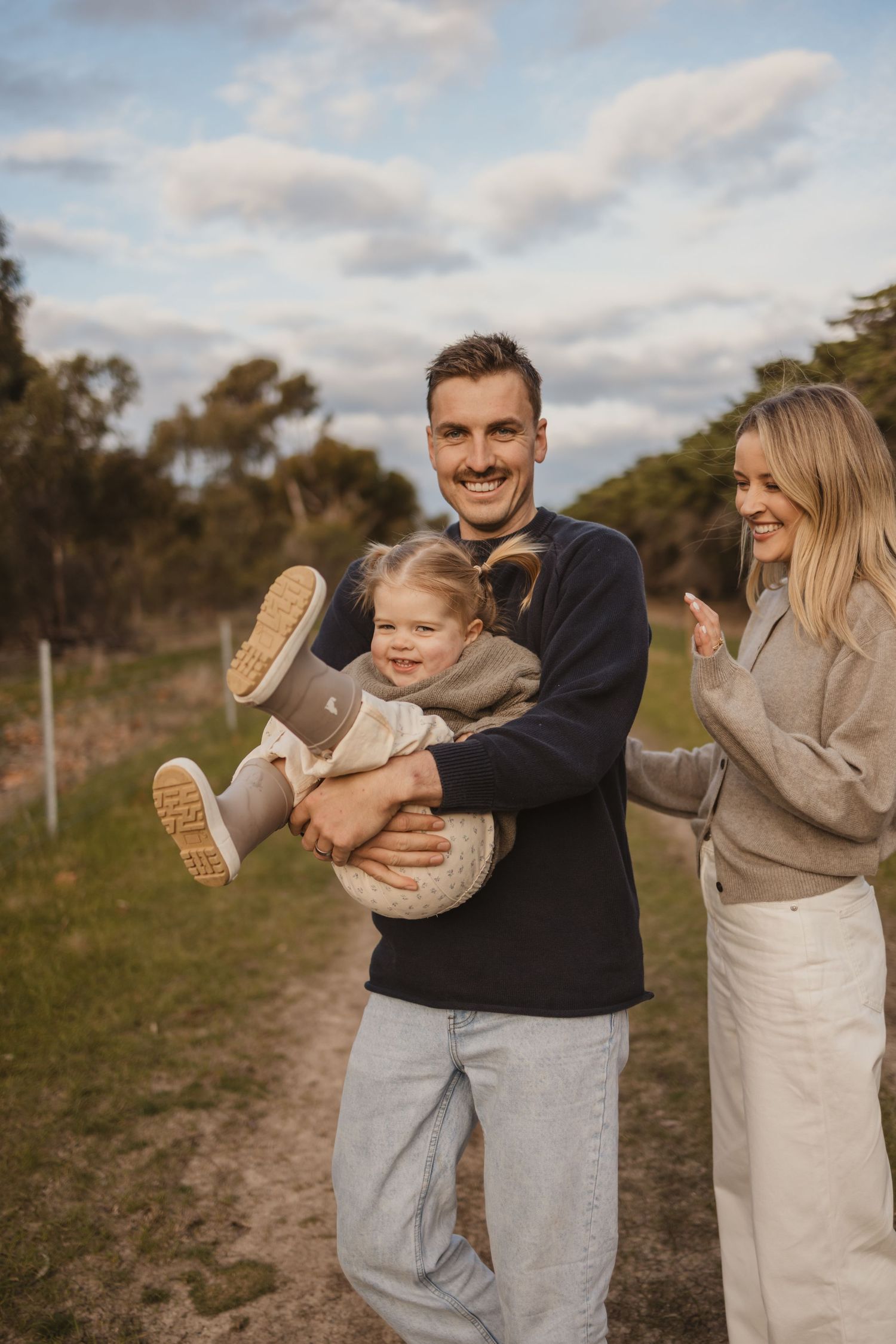 Geelong Lara Torquay Ocean Grove Barwon Heads newborn maternity pregnancy family motherhood couples photographer photography photoshoot