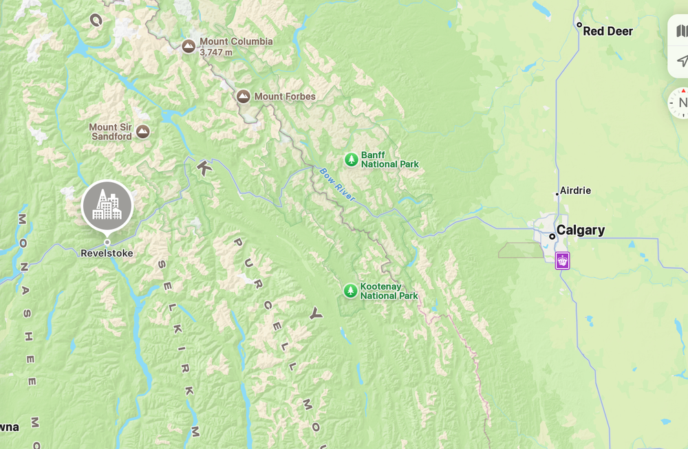 map of the BC and Alberta border highlighting the locations of Calgary, Banff and Revelstoke