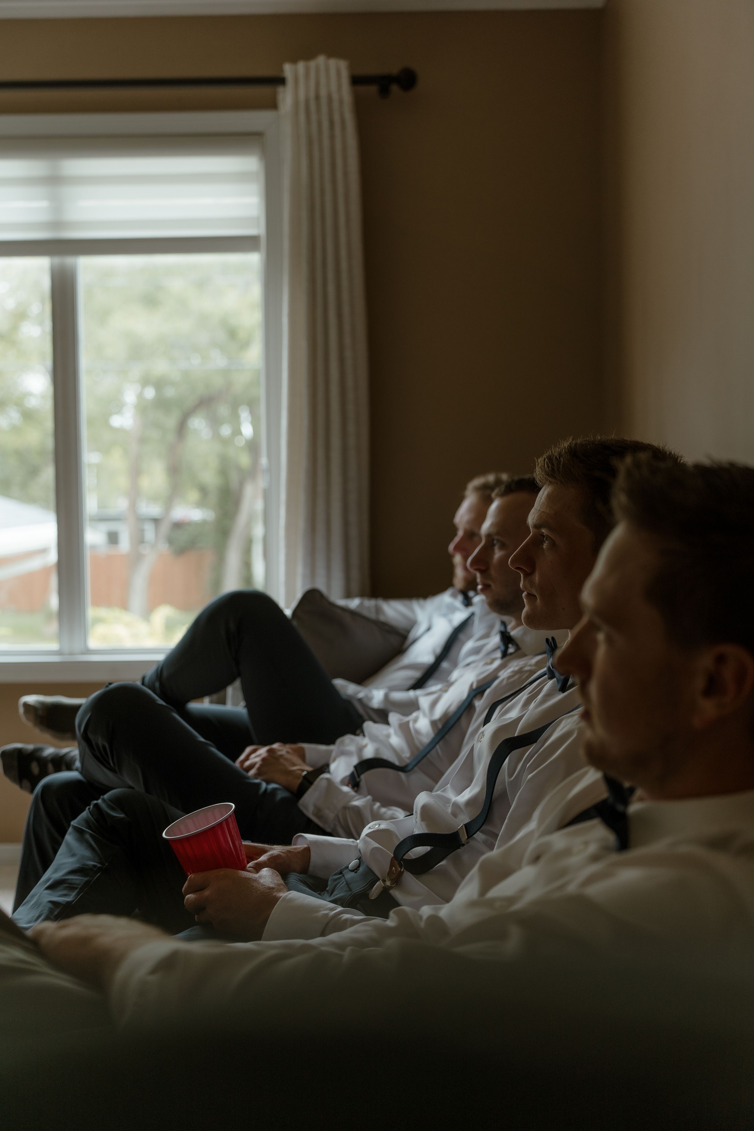 Local Manitoba Wedding Photographer photographs newly married Couple