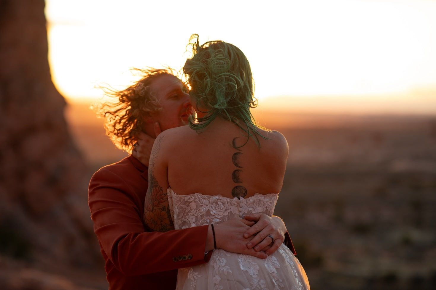 epic sunset elopement in Utah
