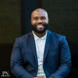 Corporate HeadShot. school Staff Headshot. Professional Headshot. Headshot Photography. Brooklyn Headshot Photographer. Trenton Headshot.