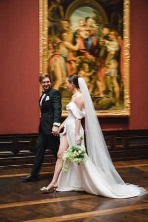 Brautpaar Fotoshooting in Gemäldegalerie - Hochzeitsfotograf Dresden, Leipzig, Sachsen