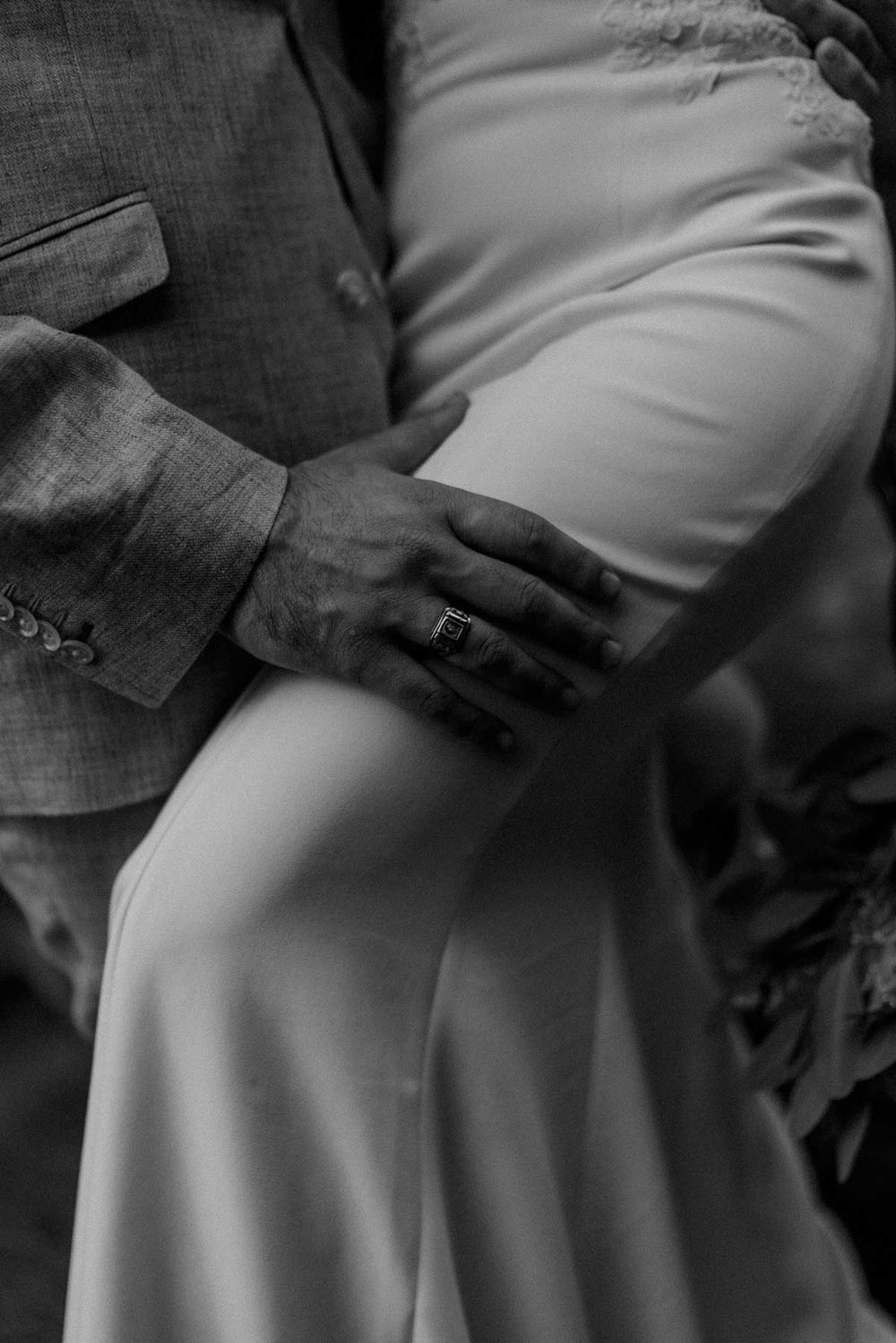 bride and groom close portrait outdoor porto