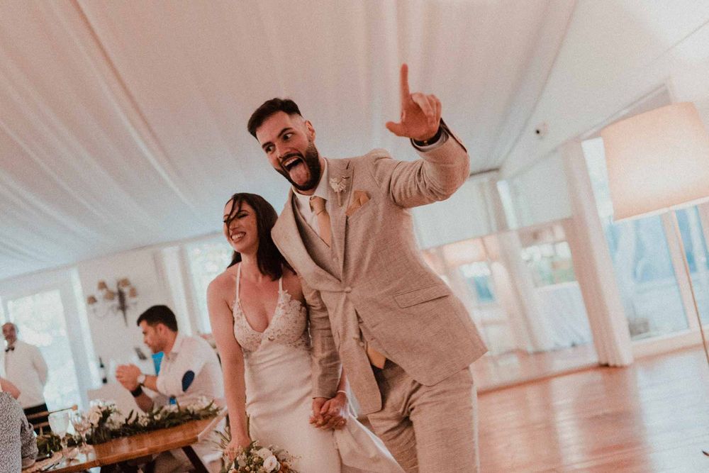 wedding party dancing indoor porto