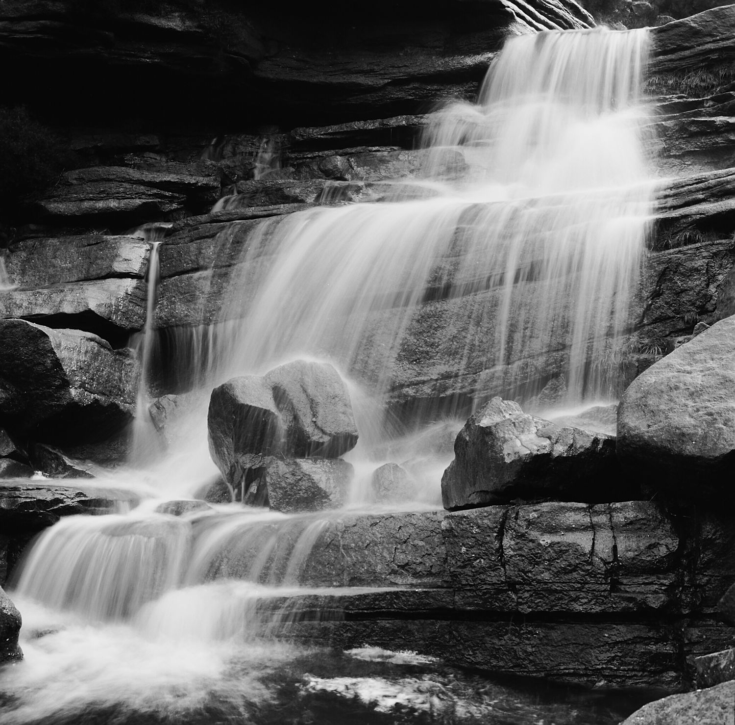 Derbyshire Kinder Scout Grindbrook Clough 2014