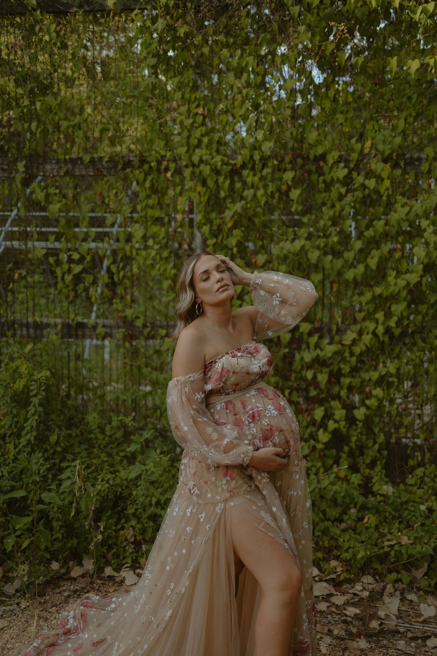 Storytelling photography capturing natural connection by Sydney Romero, La Grange TX photographer