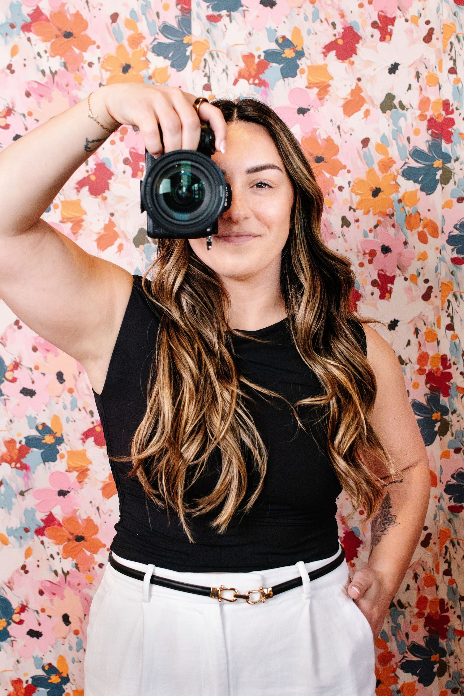 Branding portrait in Seattle of headshots or modern personal brand photography.