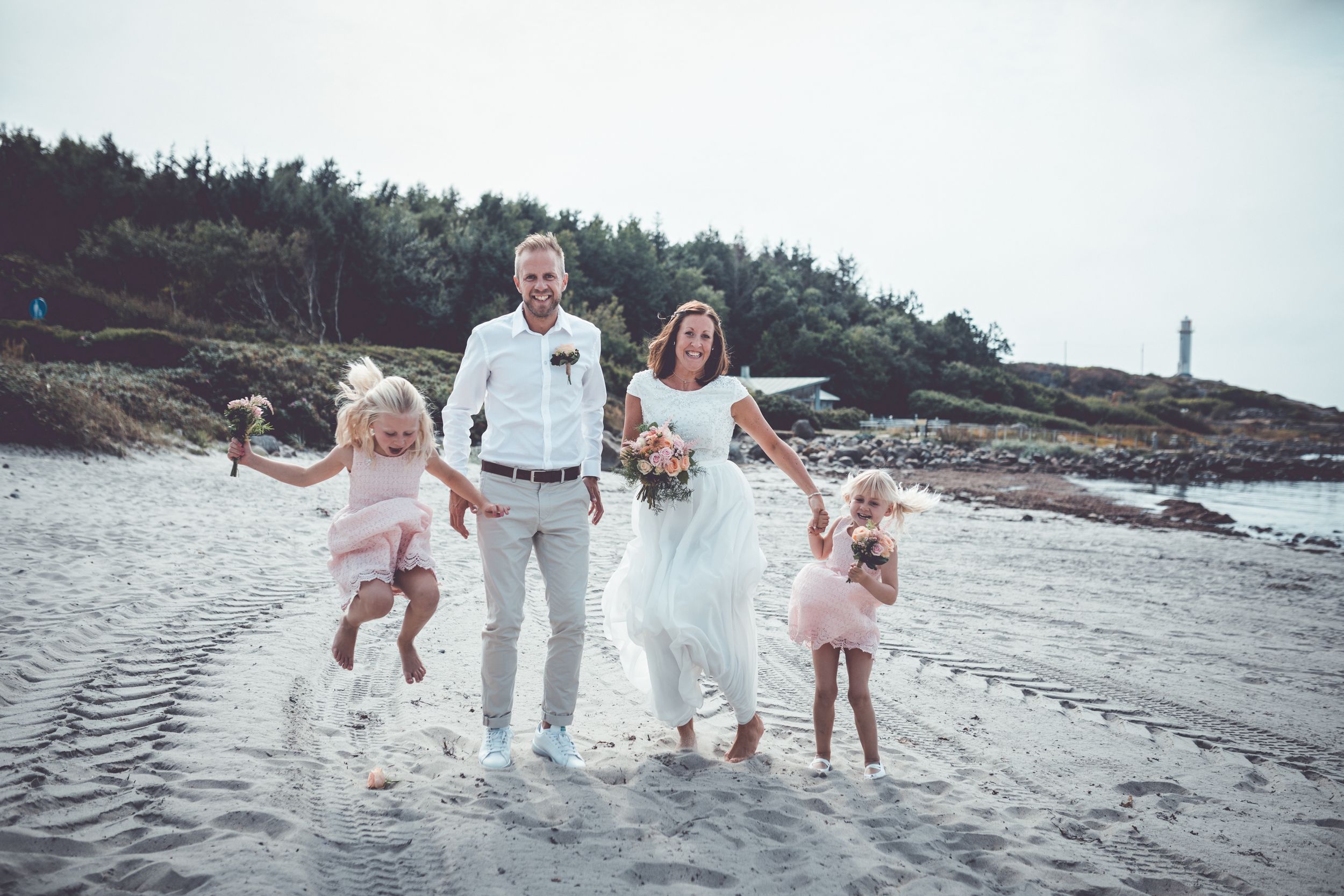 Bröllopsfotograf Borås, bröllopsfotograf Mark, bröllopsfotograf Varberg, varbergs fästning, varbergs kallbadhus, subbe fyr
