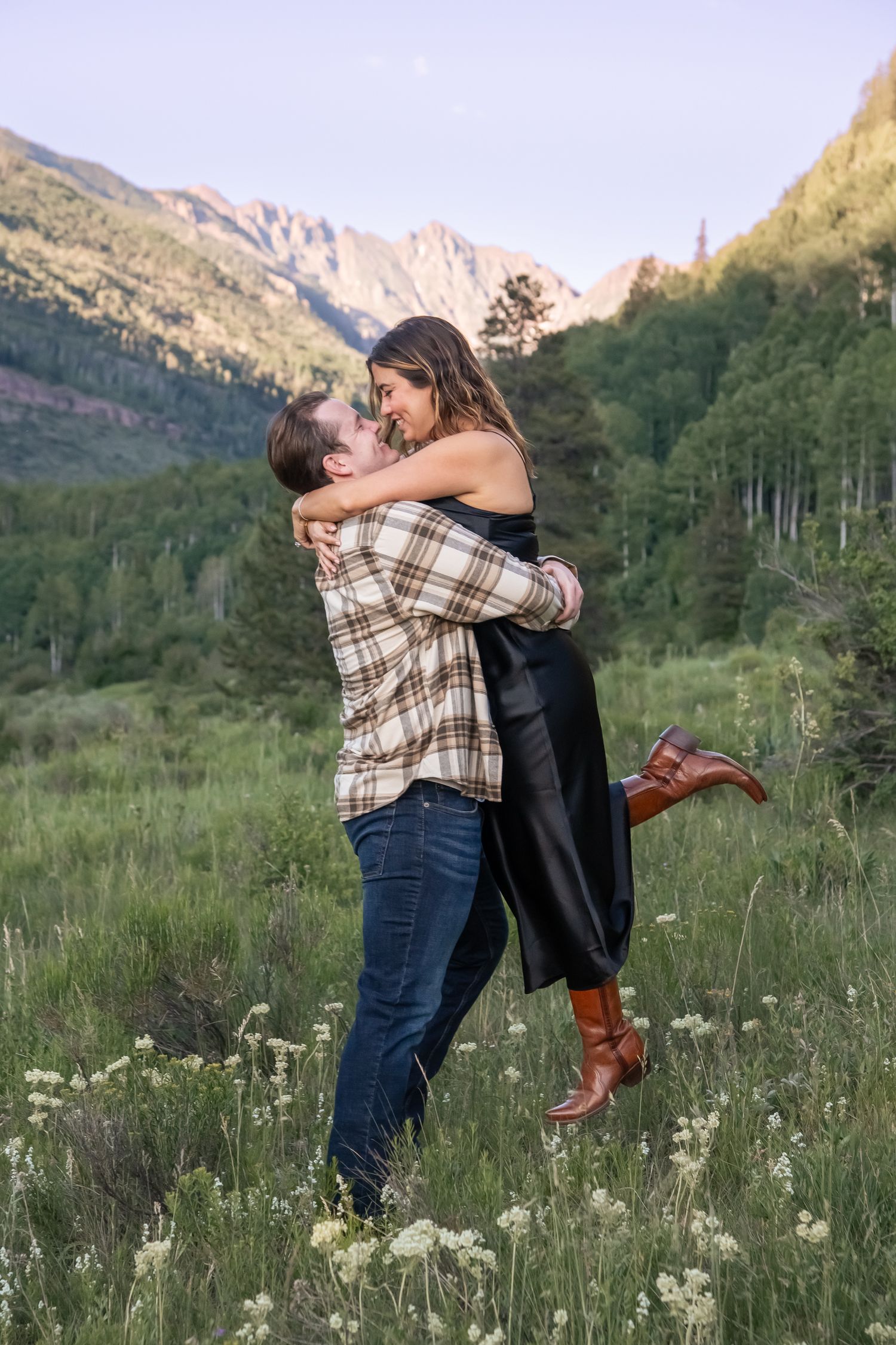 Beautiful mountain Vail engagement photos