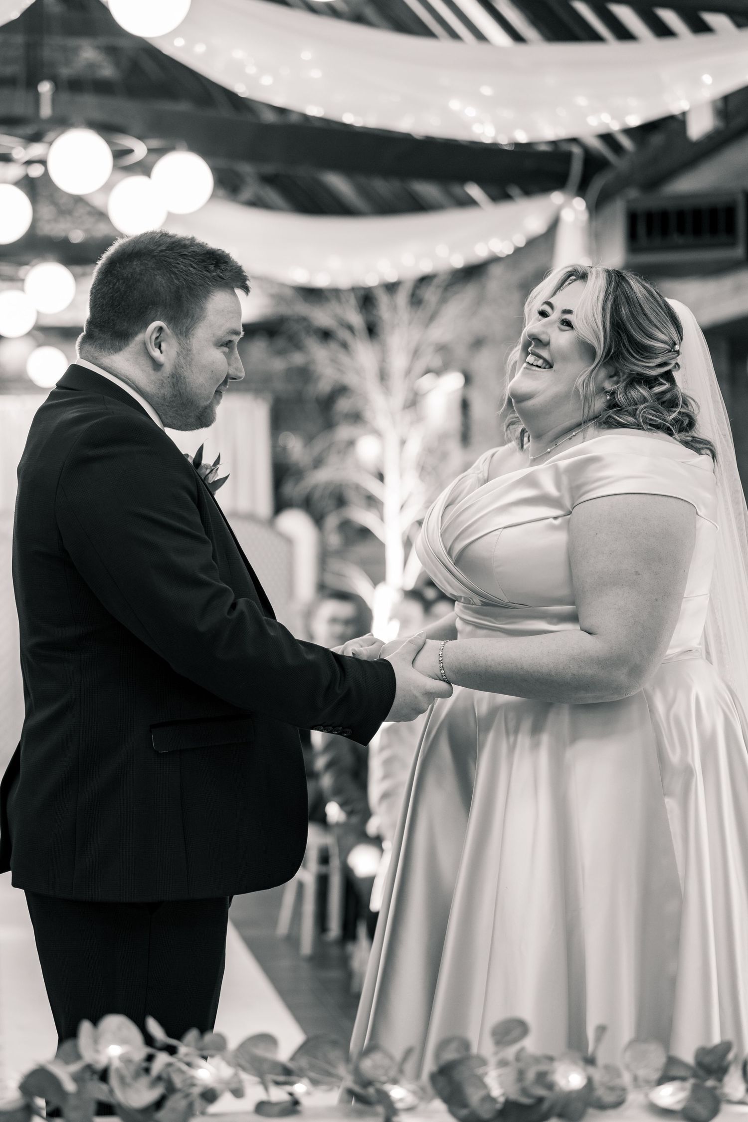 DOCUMENTARY WEDDING PHOTOGRAPHY NORFOLK NORWICH PARK FARM WEDDING